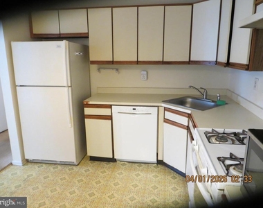 21 Aspen Court - Photo Thumbnail 7