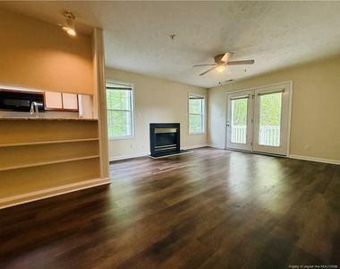 349 Waterdown Drive - Photo Thumbnail 2