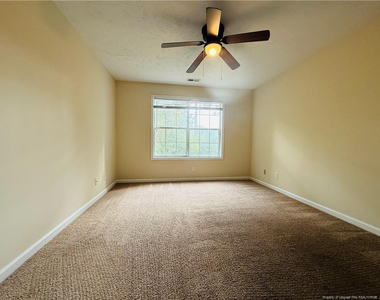 349 Waterdown Drive - Photo Thumbnail 10