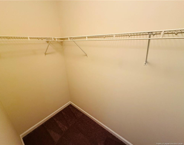 349 Waterdown Drive - Photo Thumbnail 7