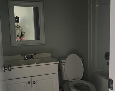 1215 Patrick Drive - Photo Thumbnail 11