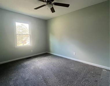 1215 Patrick Drive - Photo Thumbnail 19
