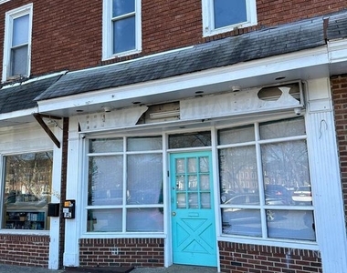 1192 Yorkship Square - Photo Thumbnail 1