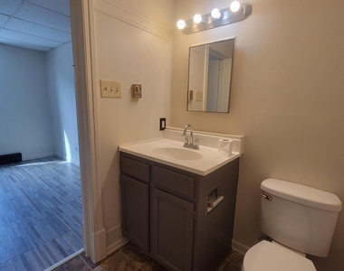 5 Main Street - Photo Thumbnail 12