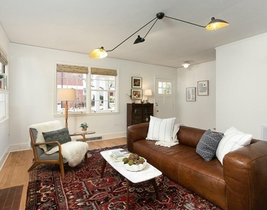 821 N Buchanan Boulevard - Photo Thumbnail 7