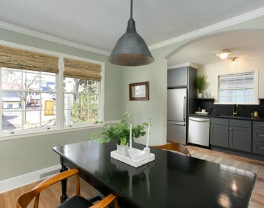 821 N Buchanan Boulevard - Photo Thumbnail 14