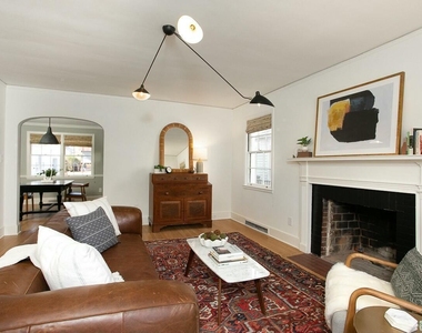 821 N Buchanan Boulevard - Photo Thumbnail 4