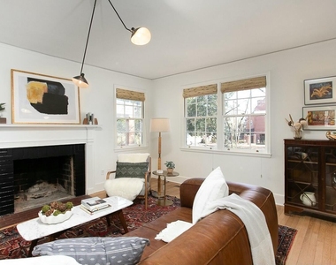 821 N Buchanan Boulevard - Photo Thumbnail 5