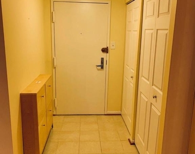 7401 Westlake Terrace - Photo Thumbnail 4