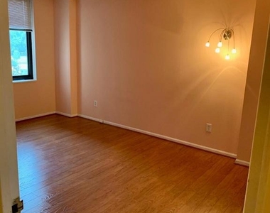 7401 Westlake Terrace - Photo Thumbnail 20