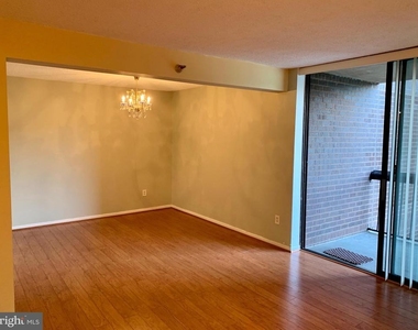 7401 Westlake Terrace - Photo Thumbnail 9