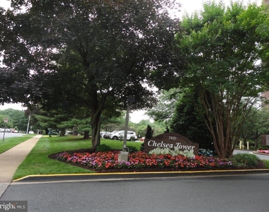 7401 Westlake Terrace - Photo Thumbnail 17