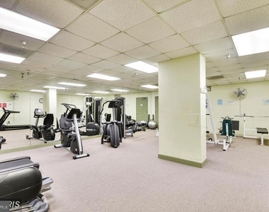 7401 Westlake Terrace - Photo Thumbnail 26