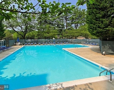 7401 Westlake Terrace - Photo Thumbnail 30