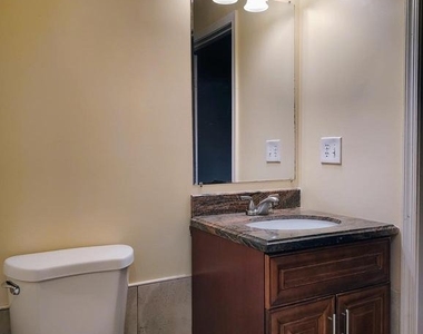 17701 Kilmarnock Terrace - Photo Thumbnail 7