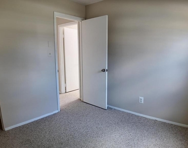 4419 Renn Street - Photo Thumbnail 15