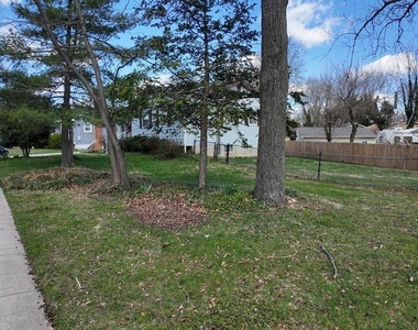 4419 Renn Street - Photo Thumbnail 7