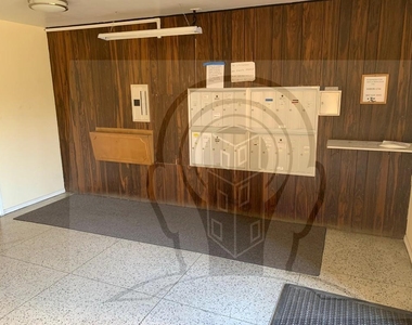 8644 Skokie Boulevard - Photo Thumbnail 5