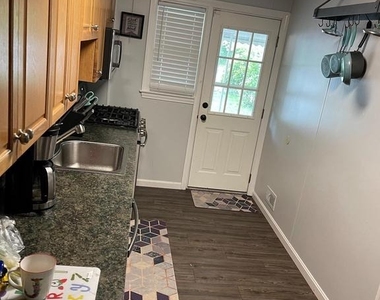 1658 Thetford Road - Photo Thumbnail 5