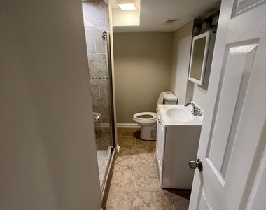 5032 E Capitol Street Ne - Photo Thumbnail 25