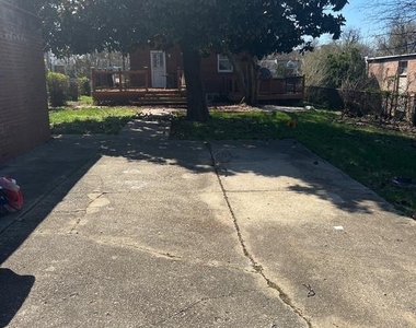 5032 E Capitol Street Ne - Photo Thumbnail 33