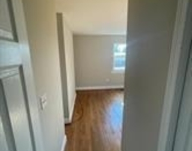 5032 E Capitol Street Ne - Photo Thumbnail 14