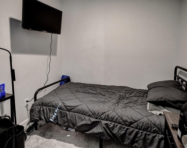 205 Driftwood Ln - Photo Thumbnail 31