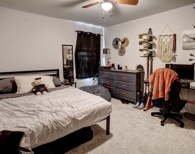 205 Driftwood Ln - Photo Thumbnail 27