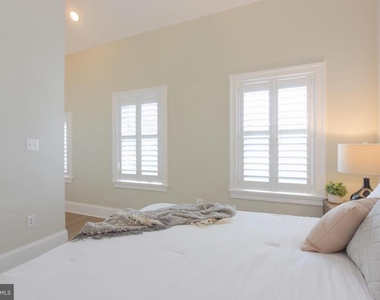 3921 Fulton Street Nw - Photo Thumbnail 22