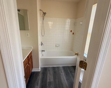 431 61st Street Ne - Photo Thumbnail 14