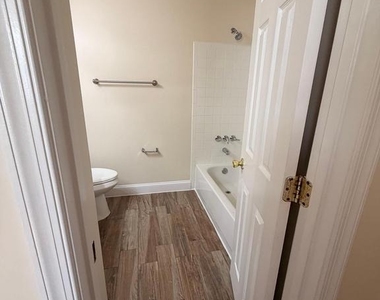 431 61st Street Ne - Photo Thumbnail 16