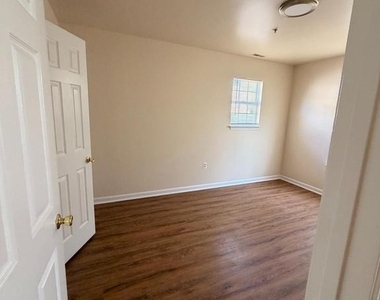 431 61st Street Ne - Photo Thumbnail 19