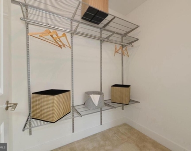 5201 Wisconsin Avenue Nw - Photo Thumbnail 8