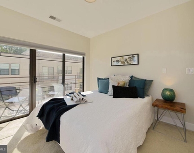 5201 Wisconsin Avenue Nw - Photo Thumbnail 5