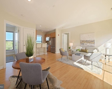 5201 Wisconsin Avenue Nw - Photo Thumbnail 3