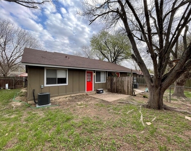 105 Meteor Dr - Photo Thumbnail 21