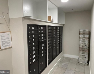 1028 Bladensburg Road Ne - Photo Thumbnail 4
