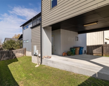 6021 Seville Dr - Photo Thumbnail 27