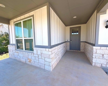 125 Slenderleaf Dr - Photo Thumbnail 1