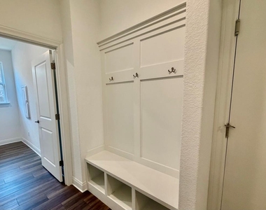 125 Slenderleaf Dr - Photo Thumbnail 17