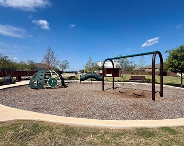 125 Slenderleaf Dr - Photo Thumbnail 3