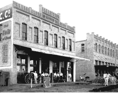 110 S Main St - Photo Thumbnail 19
