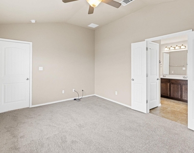 19308 Stokes Ln - Photo Thumbnail 10