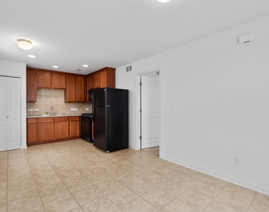 1629 Arbor Knot Dr - Photo Thumbnail 4