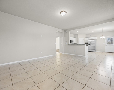 3103 Crystal Bend Dr - Photo Thumbnail 2