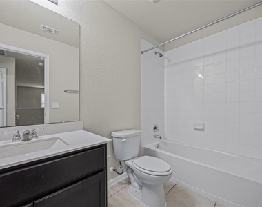 3103 Crystal Bend Dr - Photo Thumbnail 17