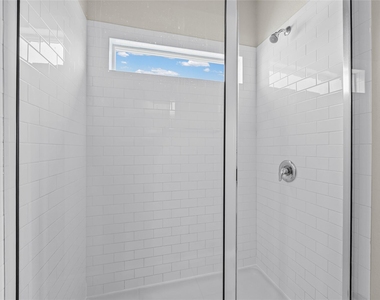 3103 Crystal Bend Dr - Photo Thumbnail 11