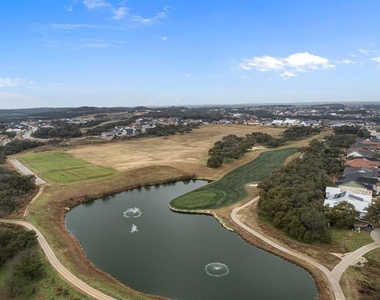 305 Bolivar Way - Photo Thumbnail 36