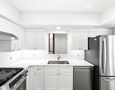 6202 Laurel Valley Dr - Photo Thumbnail 9