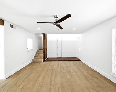 6202 Laurel Valley Dr - Photo Thumbnail 4